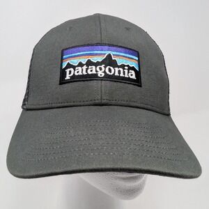 Patagonia P-6 Logo Trucker Hat Charcoal Grey Mesh Snapback Cap 38289